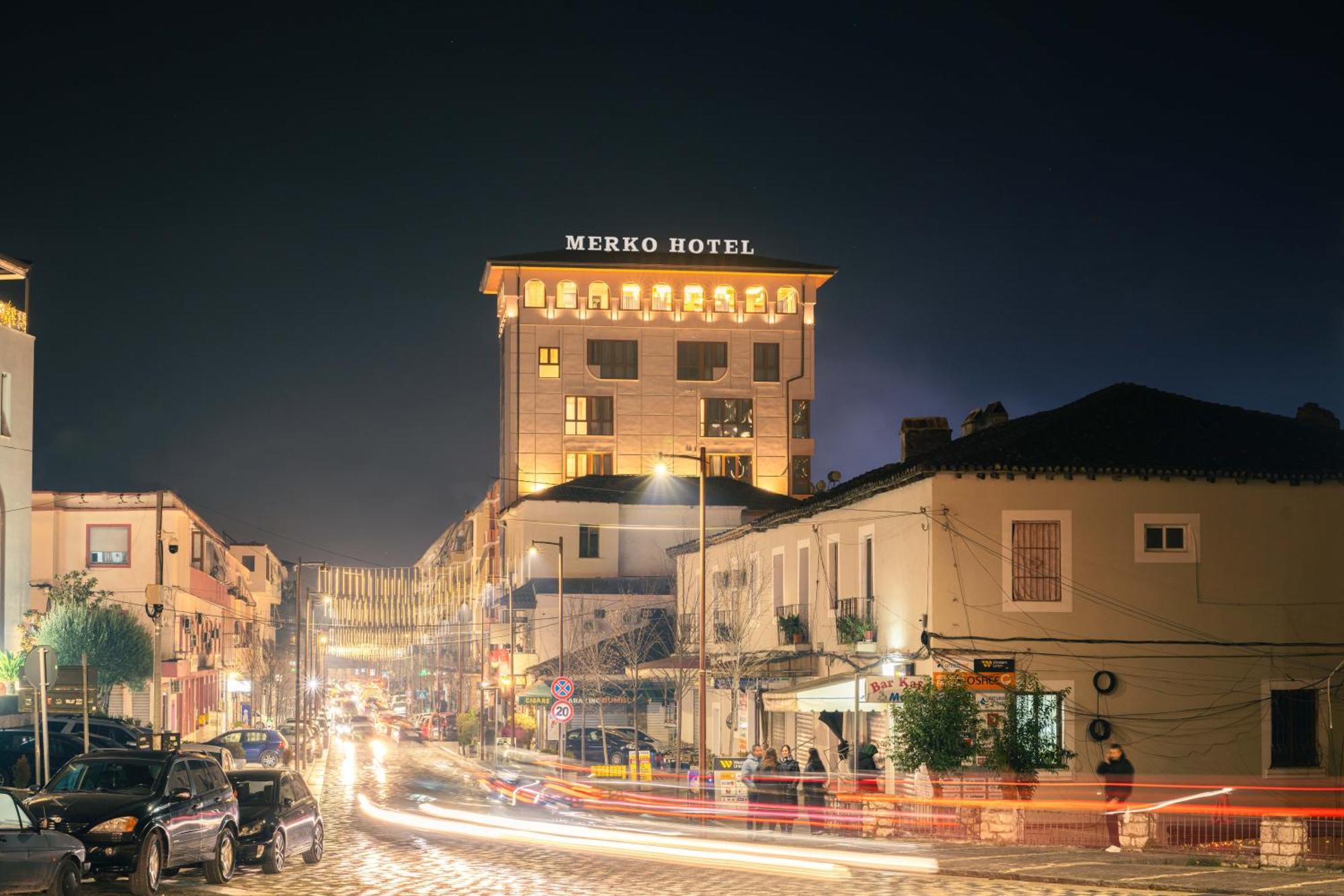 Merko Hotel Berat Luaran gambar