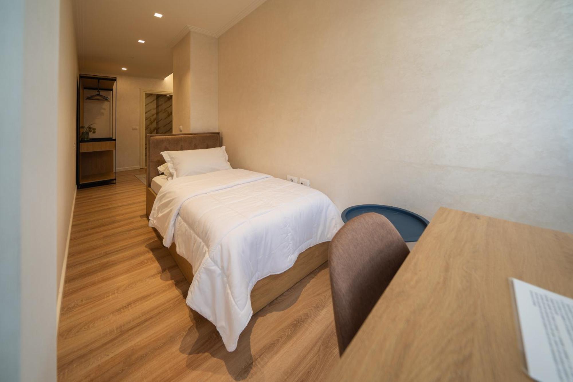 Merko Hotel Berat Luaran gambar